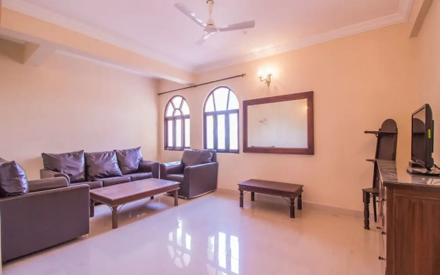 OYO 11424 Home Elegant 3BHK Villa Near Dona Paula Beach