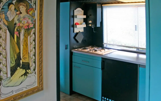 Tidy Chalet With gas Fireplace, in the Achterhoek
