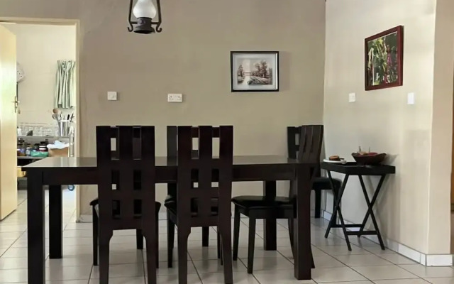 Beulah Court Vineyard Guest House