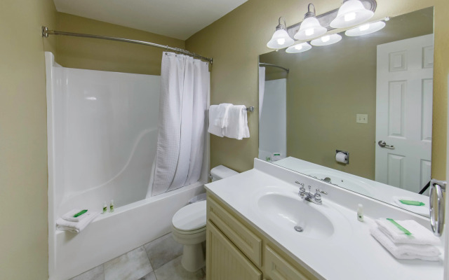Holiday Inn Club Vacations Hill Country Resort Canyon LK by IHG
