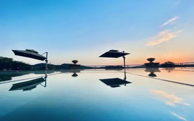 Zipeng Mountain Guangyuan International Conference Center – Pool – Hefei