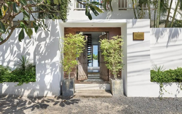 Villa M