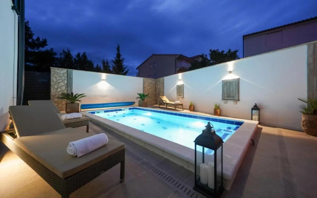 Apartment Pridraga 4