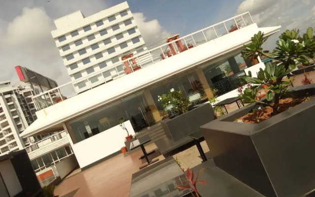 Sea Queen Hotel