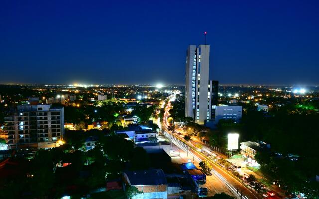 Holiday Inn Express Asuncion Aviadores, an IHG Hotel