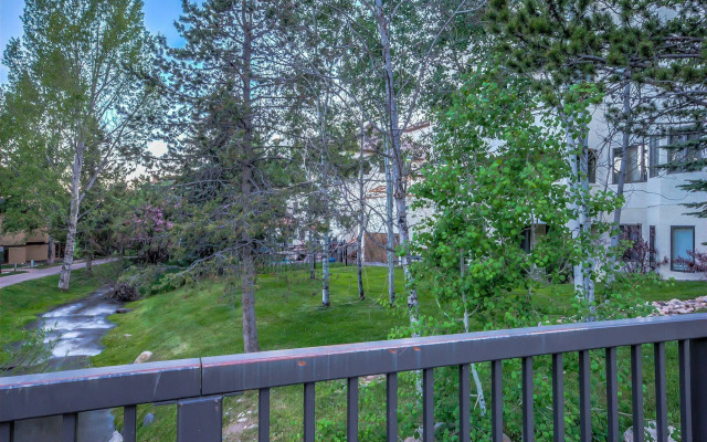 Terraces by Retreatia