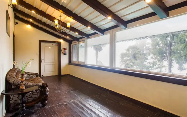 OYO 11839 Hotel Paradise Mansion