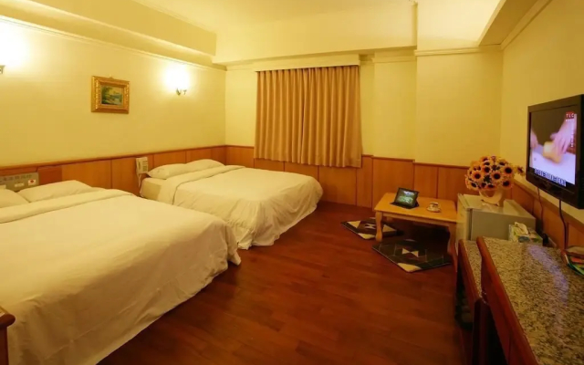 Hotel E Tung