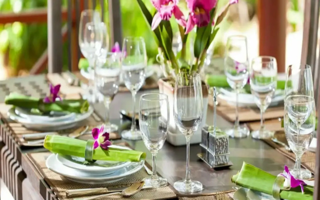 4 Bedroom Beach Front Villa Sea Breeze SDV229B-By Samui Dream Villas