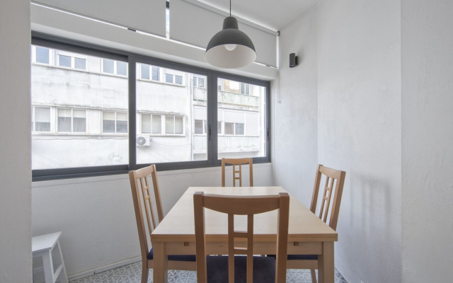 Arroios Central Apartment by Homing