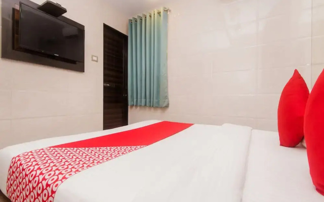 OYO 7481 Hotel Plaza