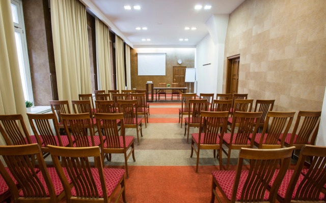 Star City Hotel