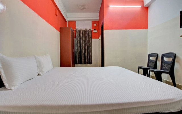 SPOT ON 45004 Hotel Royal Orchid