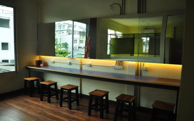 Sabye Club Hostel