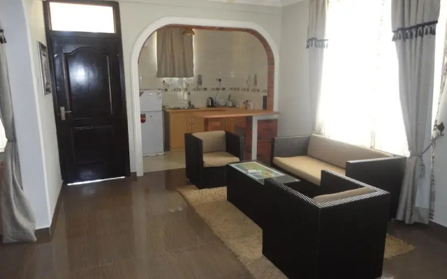 Tenack Beach Resort & Hotel