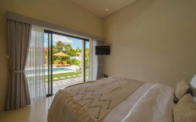 Villa Air - 2BR Villa in Pererenan