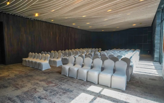 Radisson Resort and Spa Lonavala