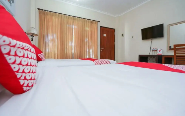 Hotel Ratna by OYO Rooms