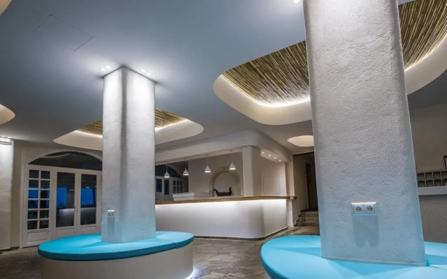 Oasis Beach Hotel Adults Only