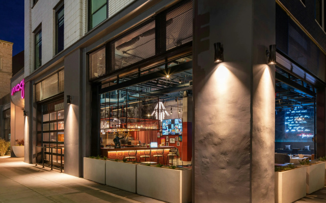 Moxy Oakland Uptown