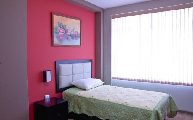 Plaza Sur Hotel & Suites