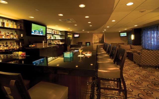 Crowne Plaza Indianapolis-Airport by IHG