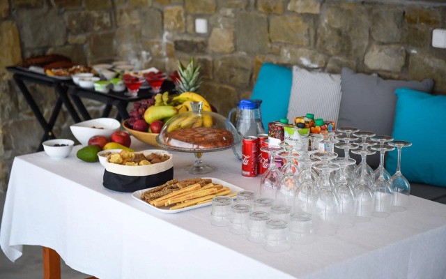 Myconian Crown Suites