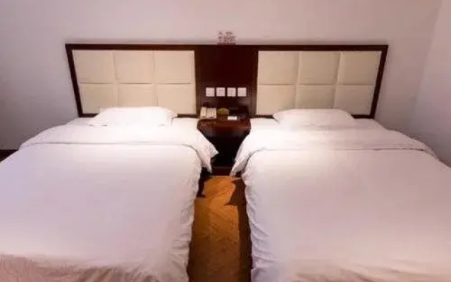 Tianjin Yuetan Business Hotel