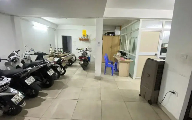 Era Apartment Ha Yen Quyet