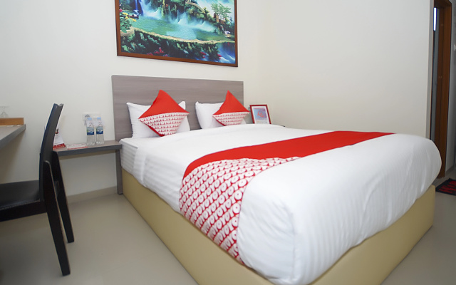 OYO 251 The Maximus Inn Hotel