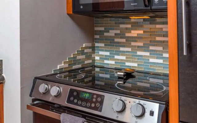 The Fountain 202 - One Bedroom Condo