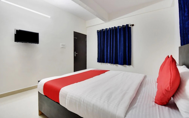 Oyo 43621 Hindavi Inn 3