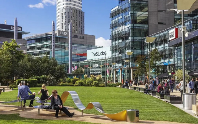 Media City Stays - Luxury Apartments
