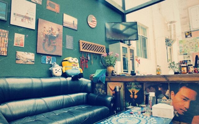 V Hostel