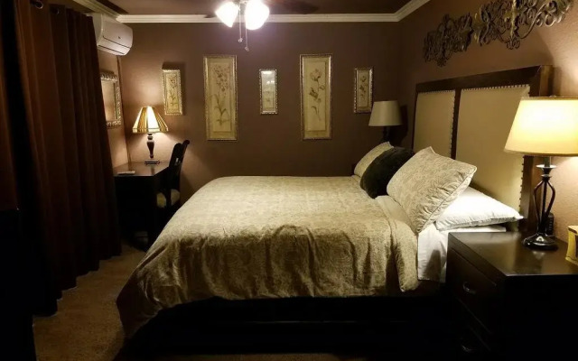 Los Milagros Hotel