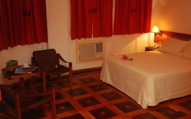 Rua da Praia Hotel