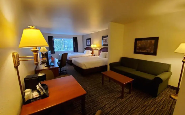 Estherville Hotel & Suites