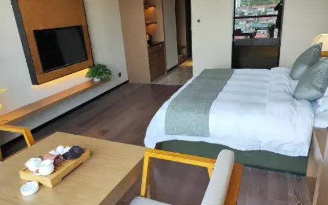 Dasheng Holiday Hotel