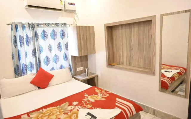 Hotel Arya