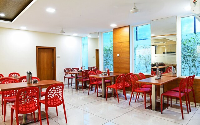 FabHotel Hill View Gachibowli