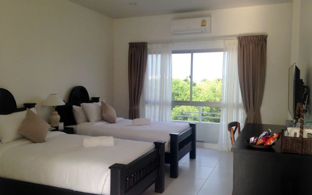 Koranaree Courtyard Boutique Hotel