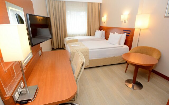 Holiday Inn İstanbul City, Bir IHG Oteli