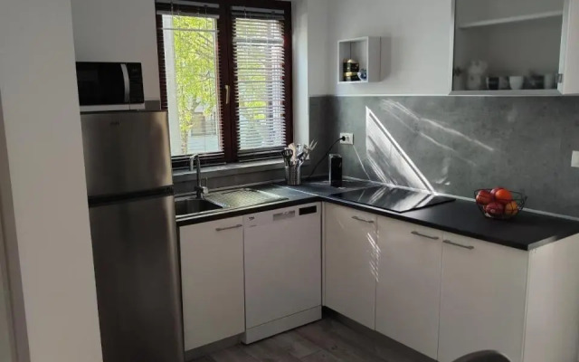 2-room apartment 30 m2 on 1st floor - INH 29179