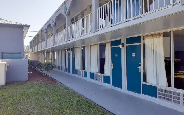 OYO Hotel Townsend GA