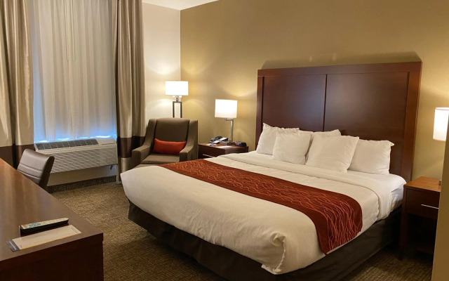 Comfort Inn Marina on the Monterey Bay