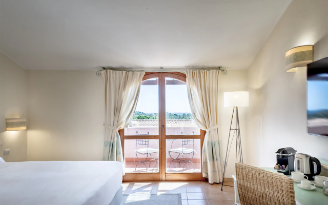Veridia Resort Sardinia, A Member Of Radisson Individuals