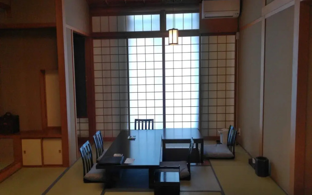 Akita Sawarabi