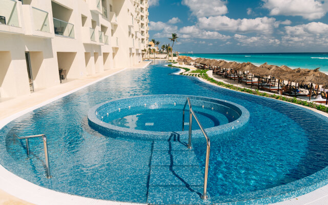 Emporio Cancun Optional All Inclusive