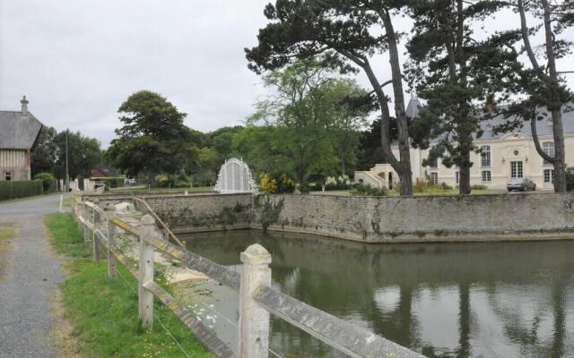 Appartement Lumineux avec Jardin Piscine