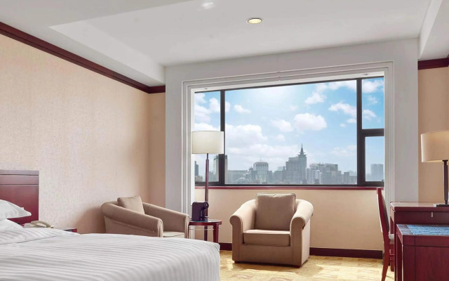 Poly Plaza Hotel